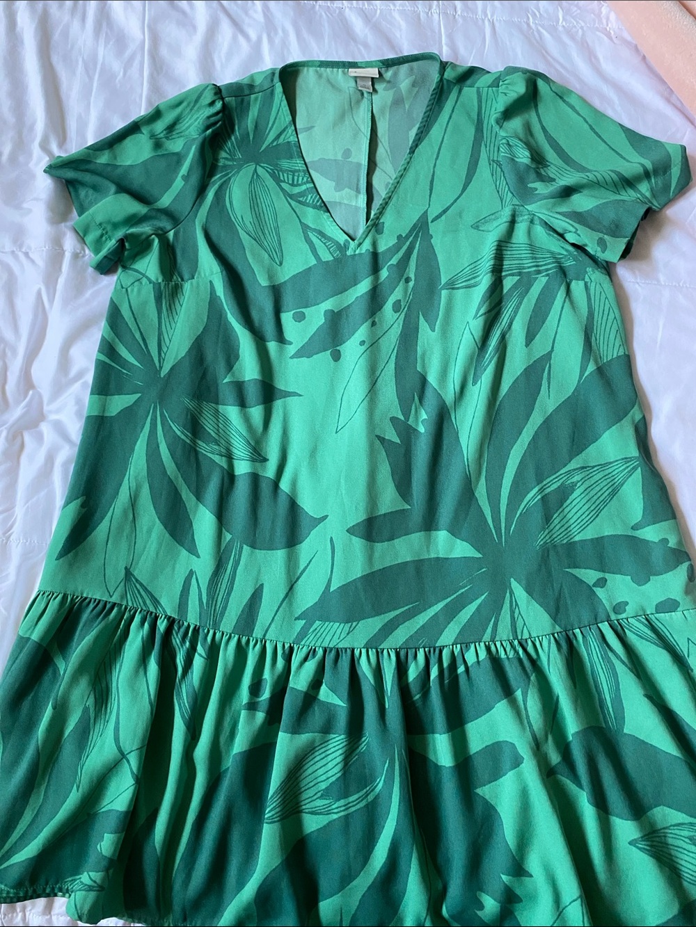 a new day Green Tropical-Print V-Neck dress